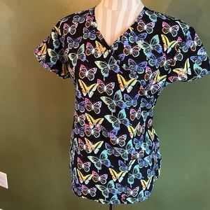 Butterfly print scrub top